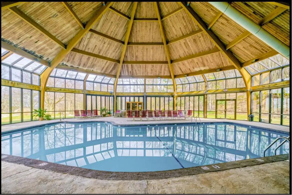 Aquatopia Waterpark-Pool-Tennis-Paintball- Zipline 127 Tannersville Esterno foto